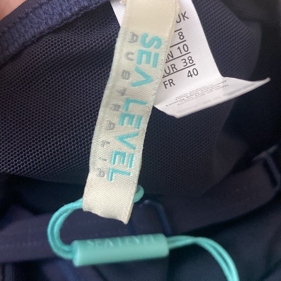 NWT Sea Level Australia Cross Front One-Piece Swimsuit Size US 8 Color Night Sky - Picture 4 of 10